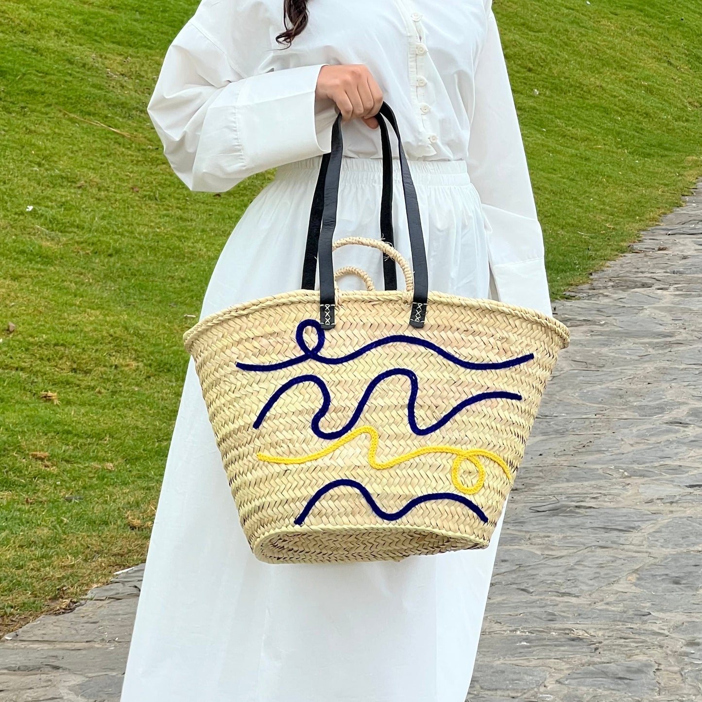 Abstract Wave Basket Bag