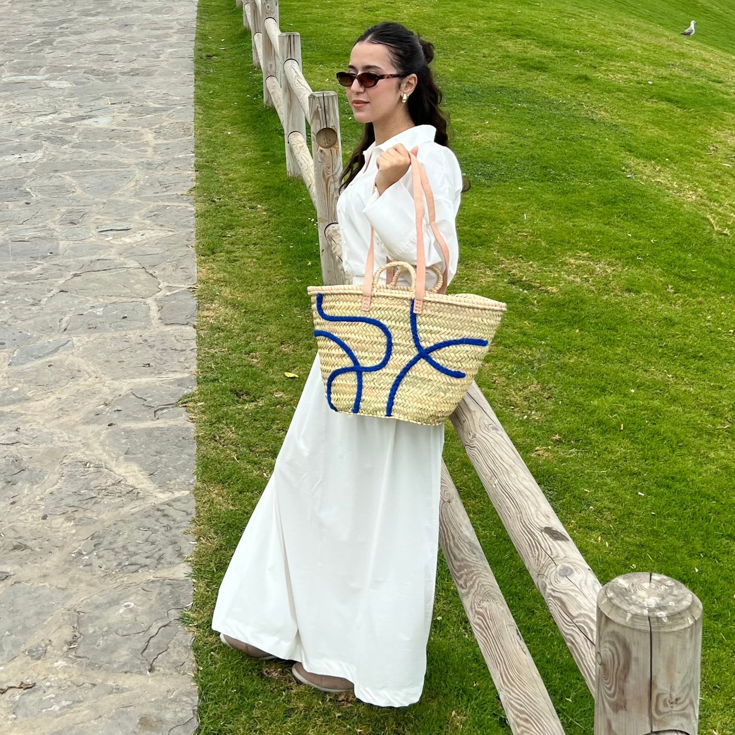 Minimalist Lines Design Handbag