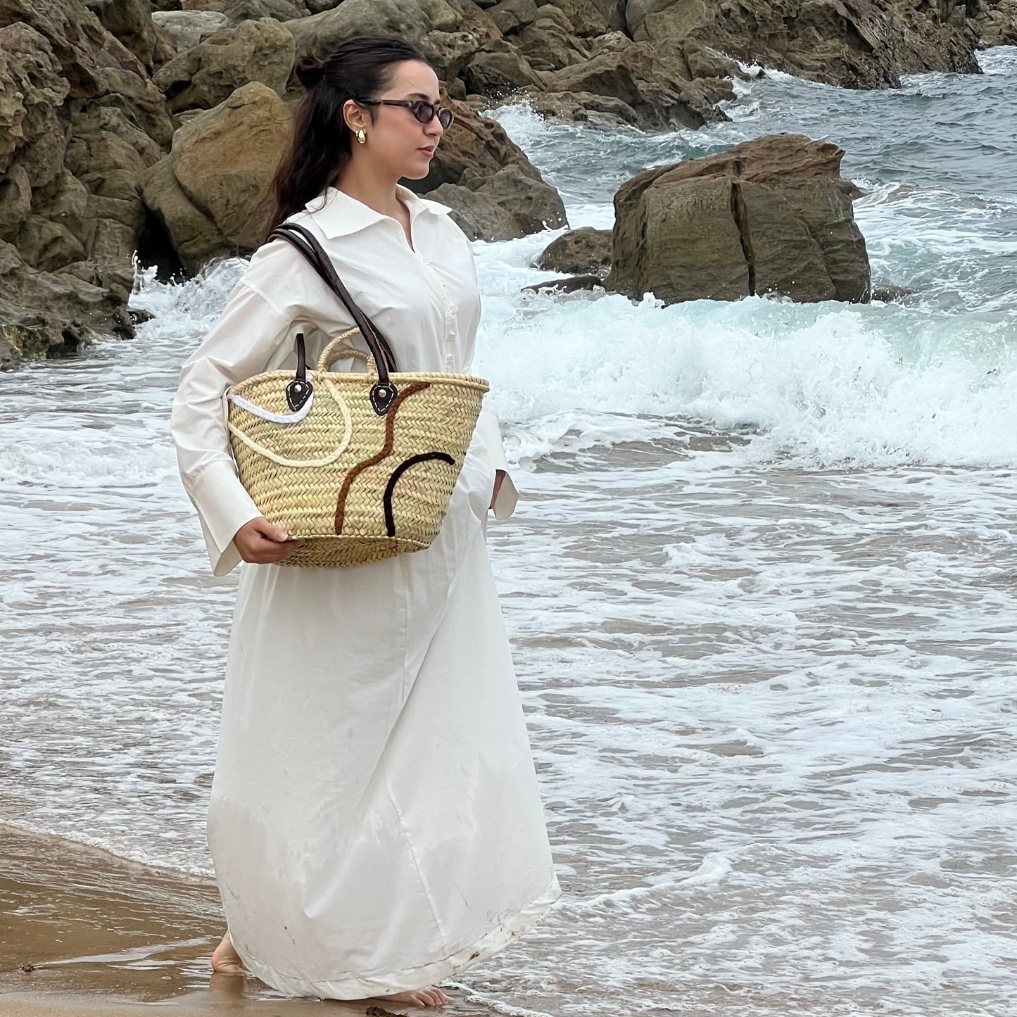 Bag with Fashionable Twist