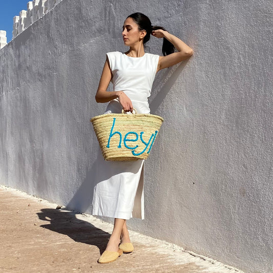 "Hey!" Straw bag