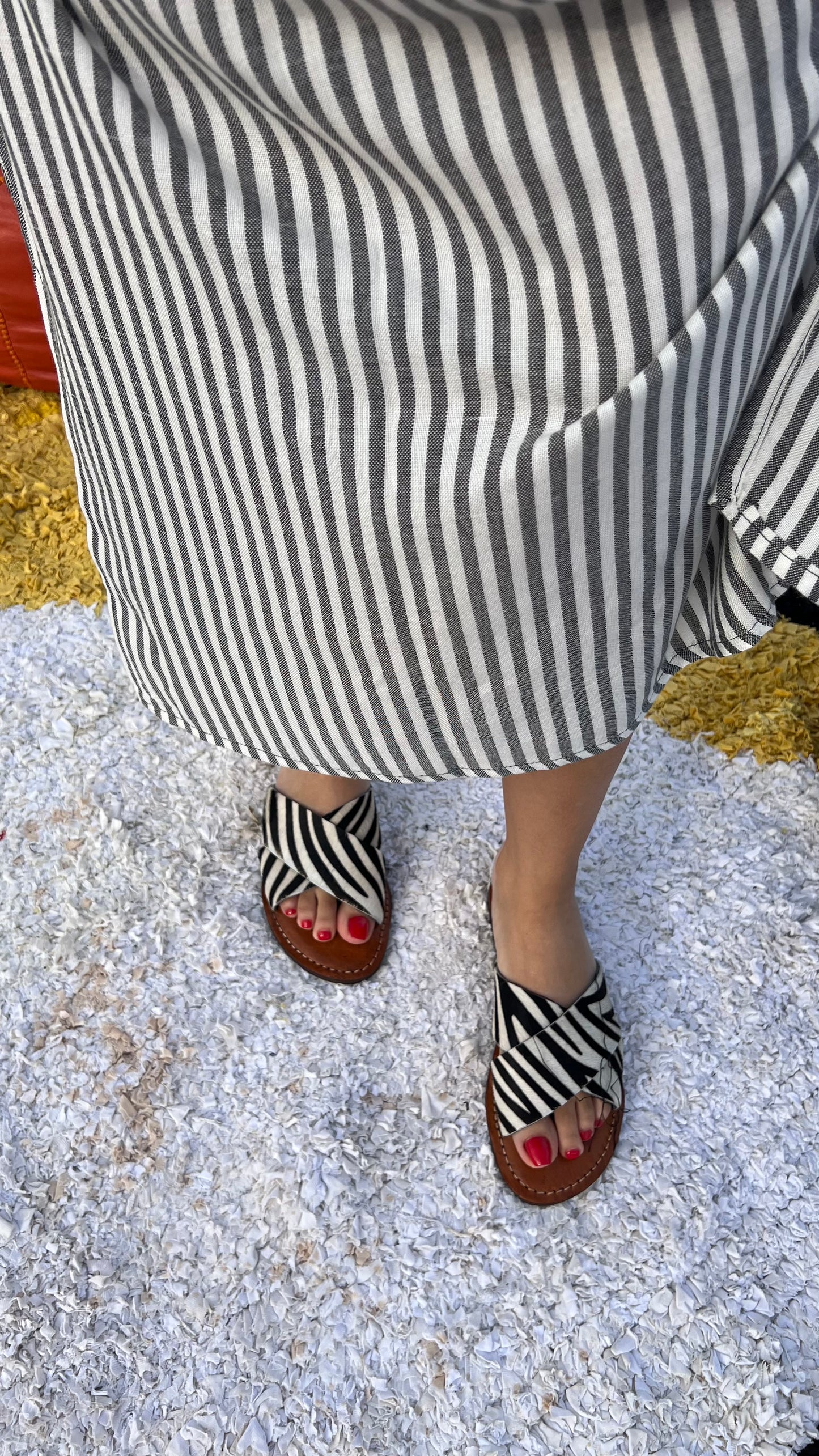 Light & Comfy Moroccan Stripe Dress – Black & White