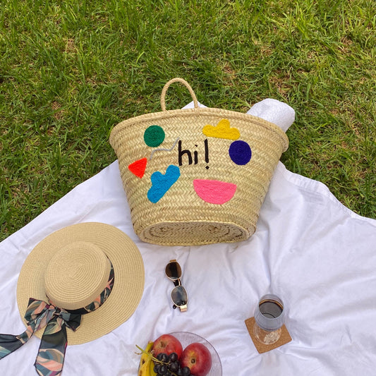 "Hi!" Fun Straw Tote